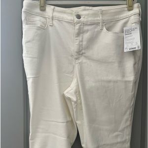 NWT Athleta Sculptek Ultra Skinny Jean - White 18X